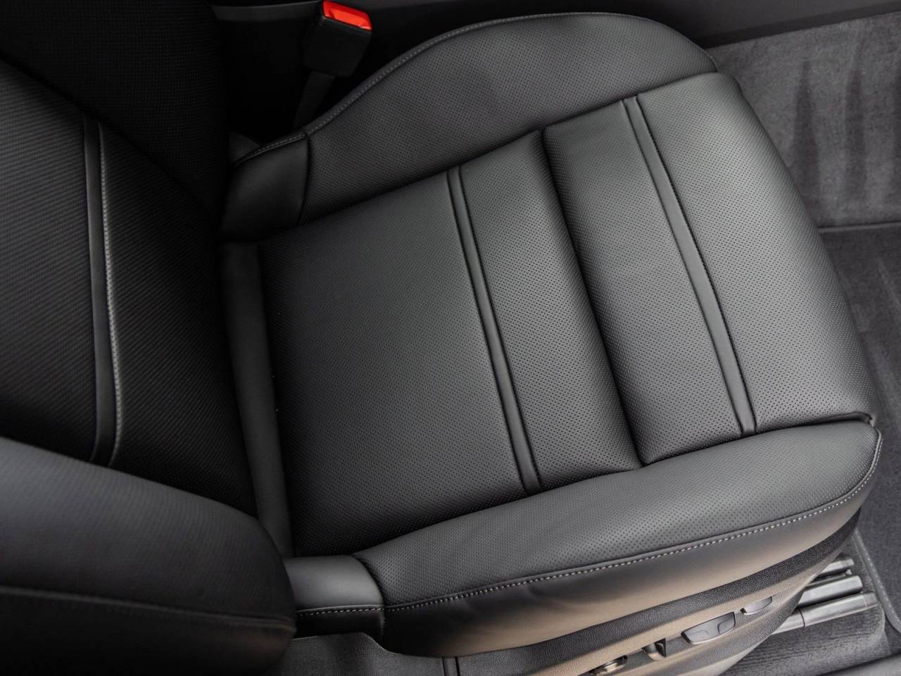 2026 Porsche Cayenne Coupe Cayenne Coupe