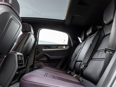2026 Porsche Cayenne Coupe Coupe AWD
