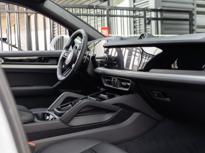 2026 Porsche Cayenne Coupe