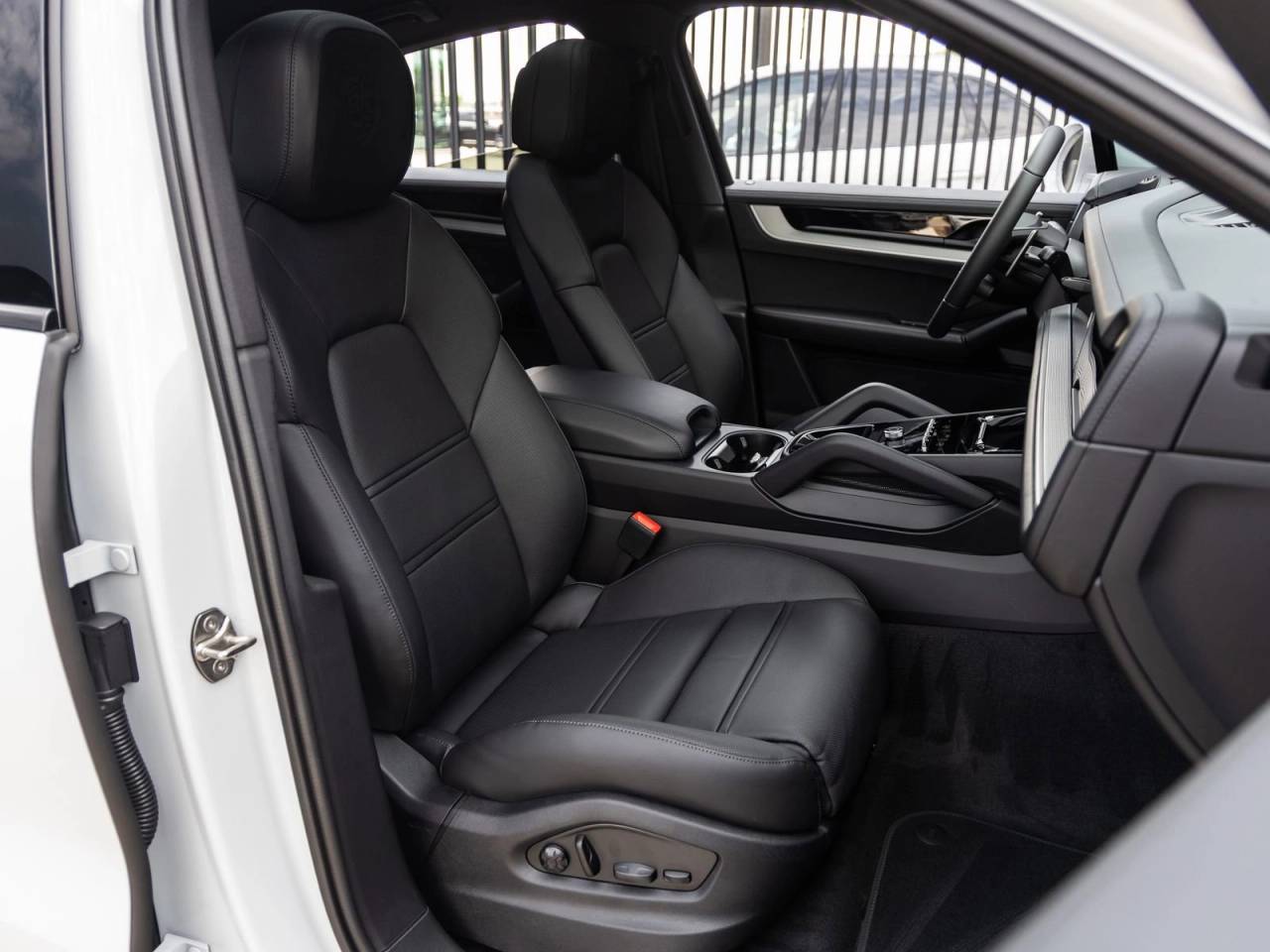 2026 Porsche Cayenne Coupe