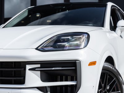 2026 Porsche Cayenne Coupe Base