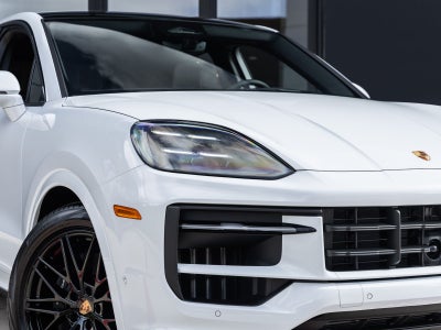2026 Porsche Cayenne Coupe Base