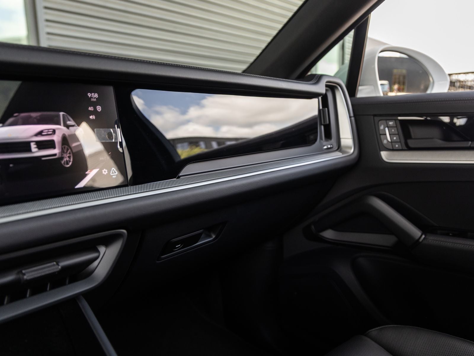 2026 Porsche Cayenne Coupe Base