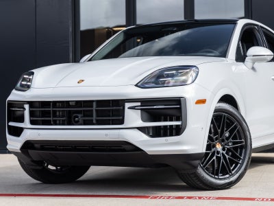 2026 Porsche Cayenne Coupe Base