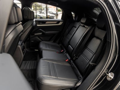 2026 Porsche Cayenne Cayenne Coupe