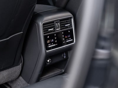 2023 Porsche Cayenne Cayenne Coupe Platinum Edition