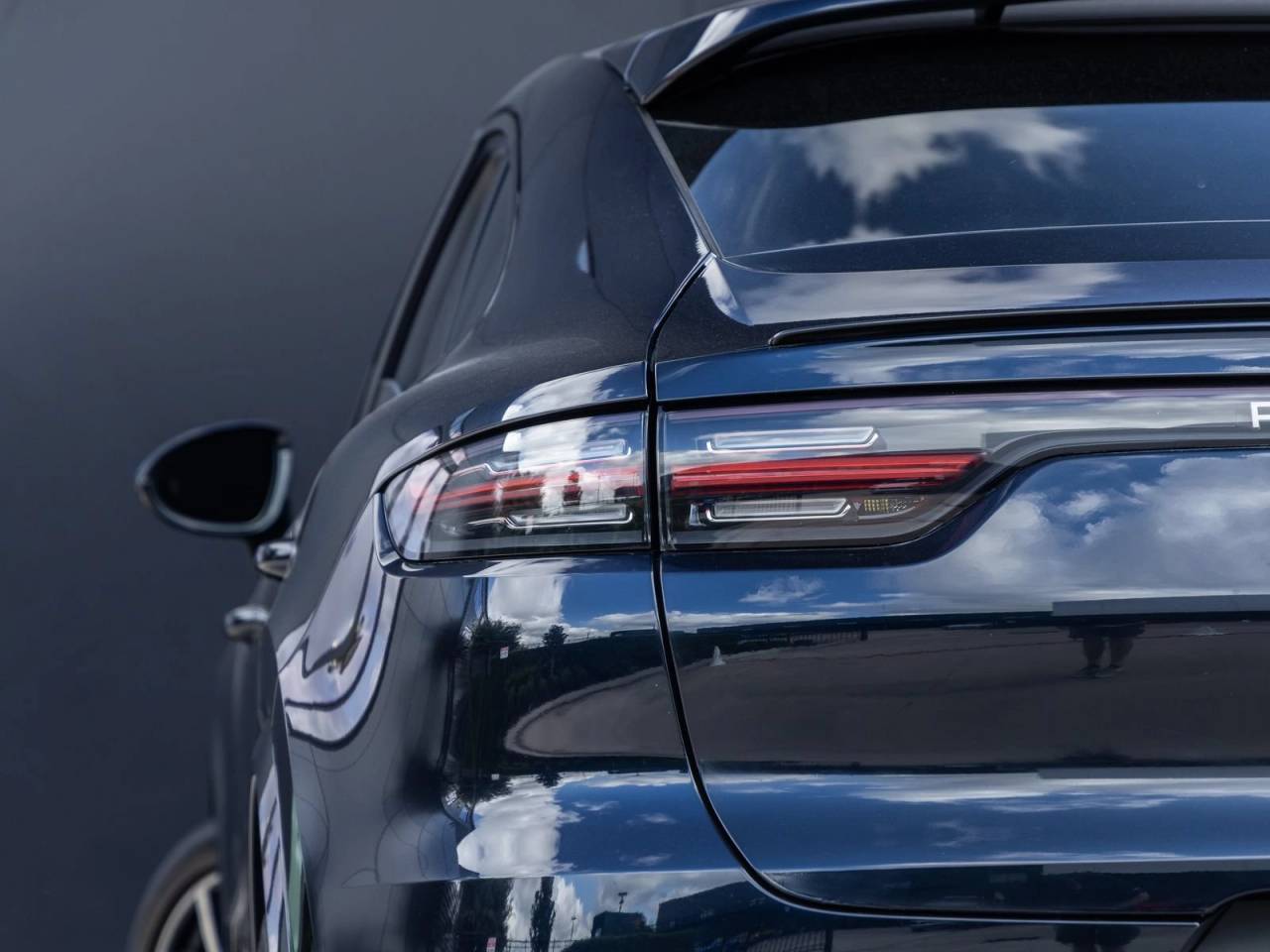 2023 Porsche Cayenne Cayenne Coupe Platinum Edition