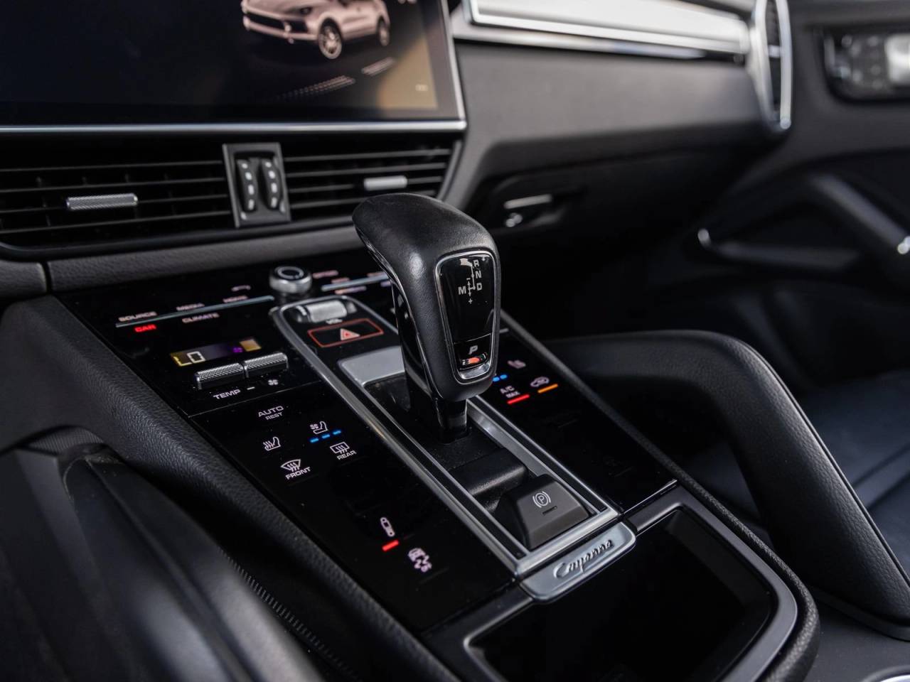 2023 Porsche Cayenne Cayenne Coupe Platinum Edition