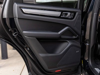 2023 Porsche Cayenne Cayenne Coupe Platinum Edition
