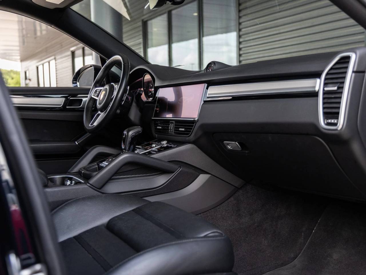 2023 Porsche Cayenne Cayenne Coupe Platinum Edition