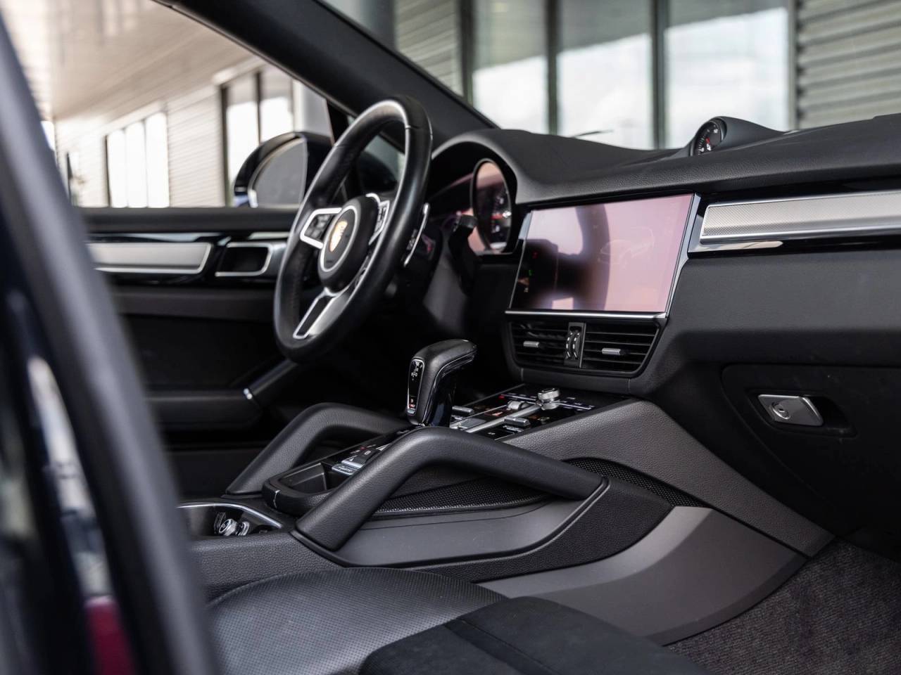 2023 Porsche Cayenne Cayenne Coupe Platinum Edition