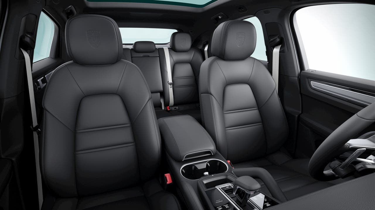 2023 Porsche Cayenne Cayenne Coupe Platinum Edition