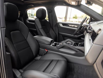 2026 Porsche Cayenne Coupe
