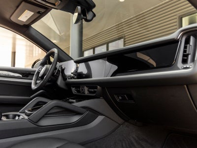 2026 Porsche Cayenne Coupe