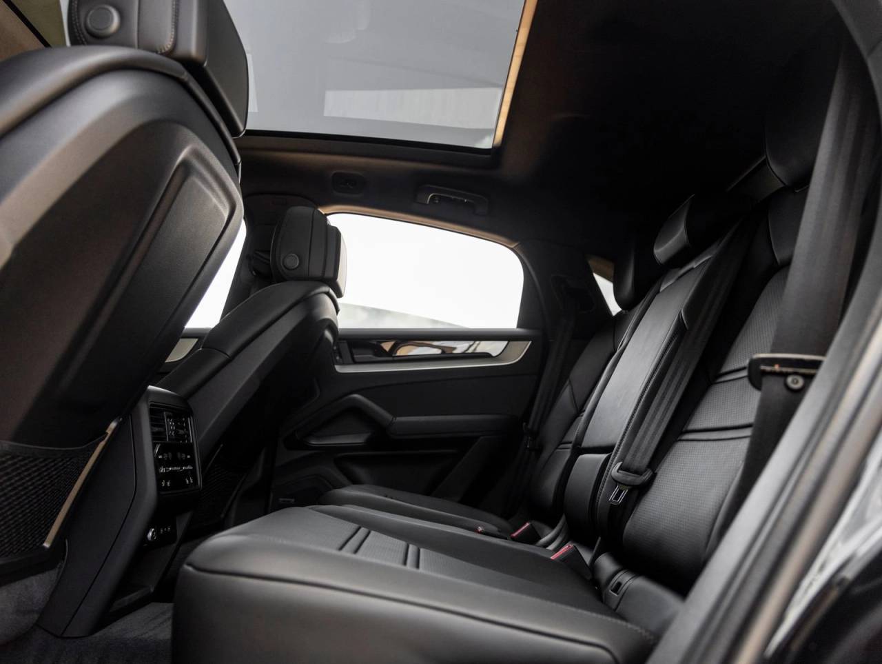 2026 Porsche Cayenne Cayenne Coupe