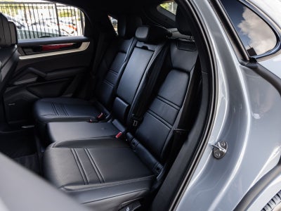2026 Porsche Cayenne Cayenne Coupe
