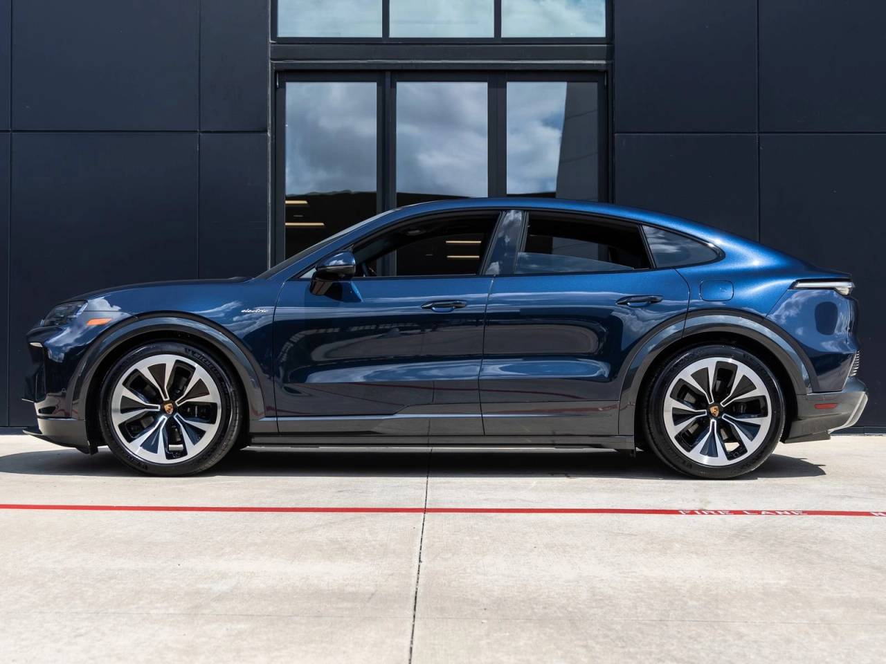 2026 Porsche Cayenne Cayenne Coupe Electric