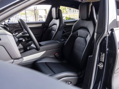 2026 Porsche Cayenne Cayenne Coupe Electric