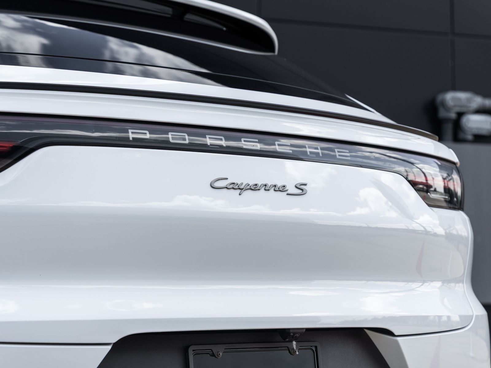 2023 Porsche Cayenne S Coupe Platinum Edition