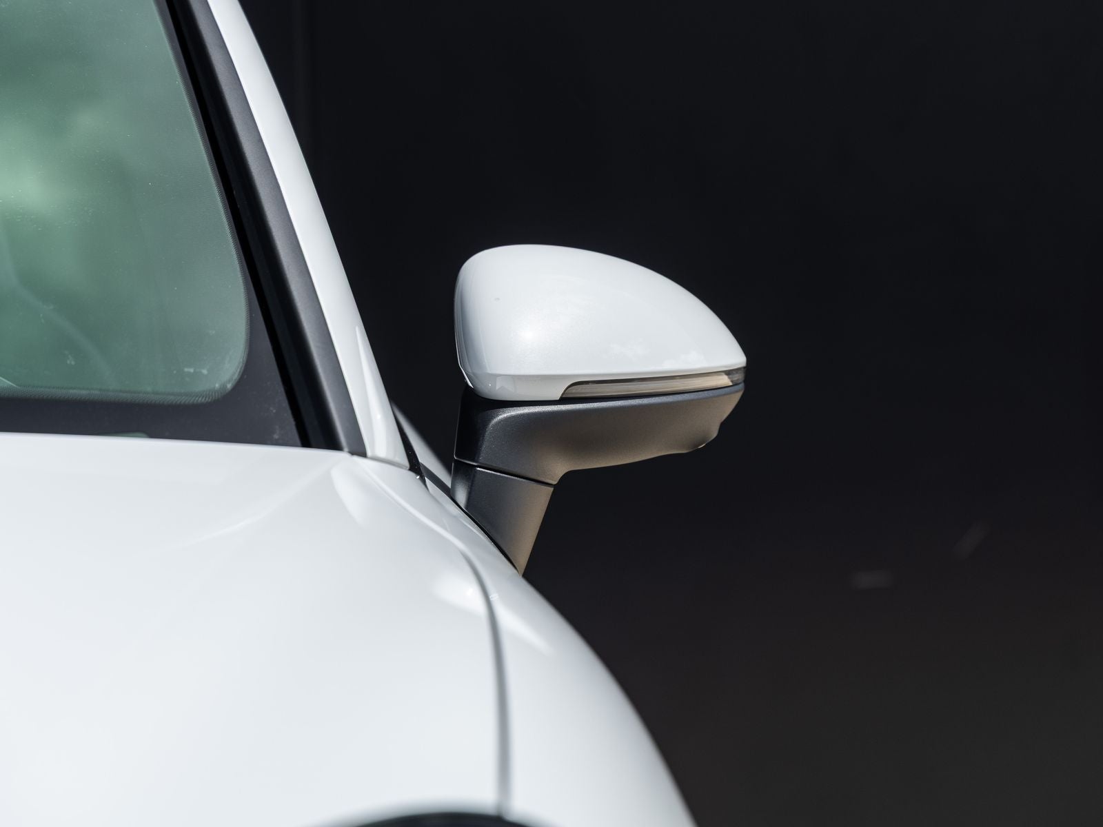 2023 Porsche Cayenne S Coupe Platinum Edition