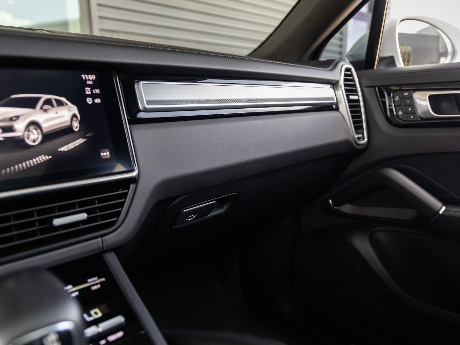 2023 Porsche Cayenne S Coupe Platinum Edition
