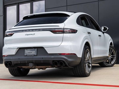 2023 Porsche Cayenne S Coupe Platinum Edition