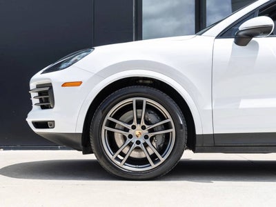 2023 Porsche Cayenne S Coupe Platinum Edition