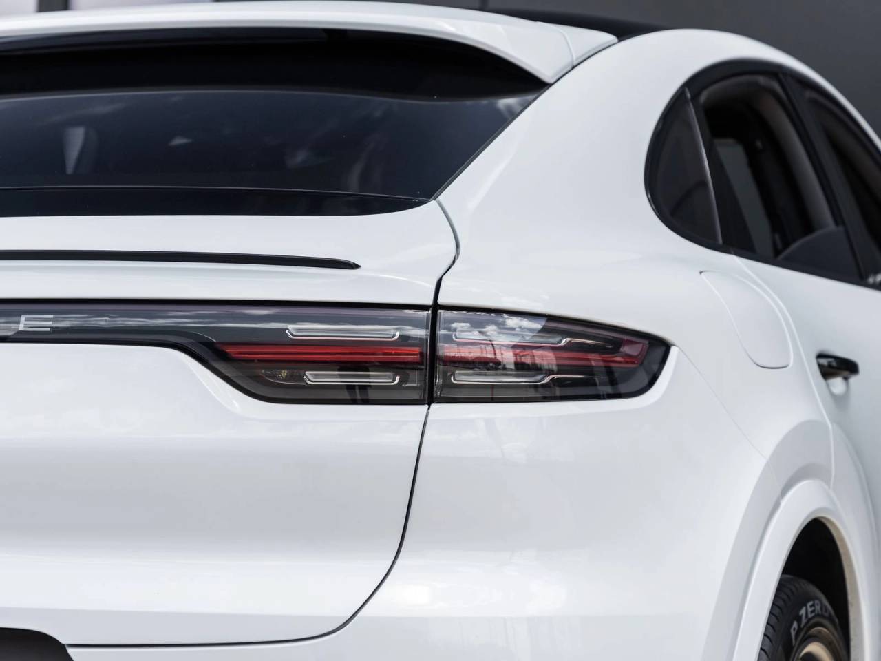 2023 Porsche Cayenne S Coupe Platinum Edition