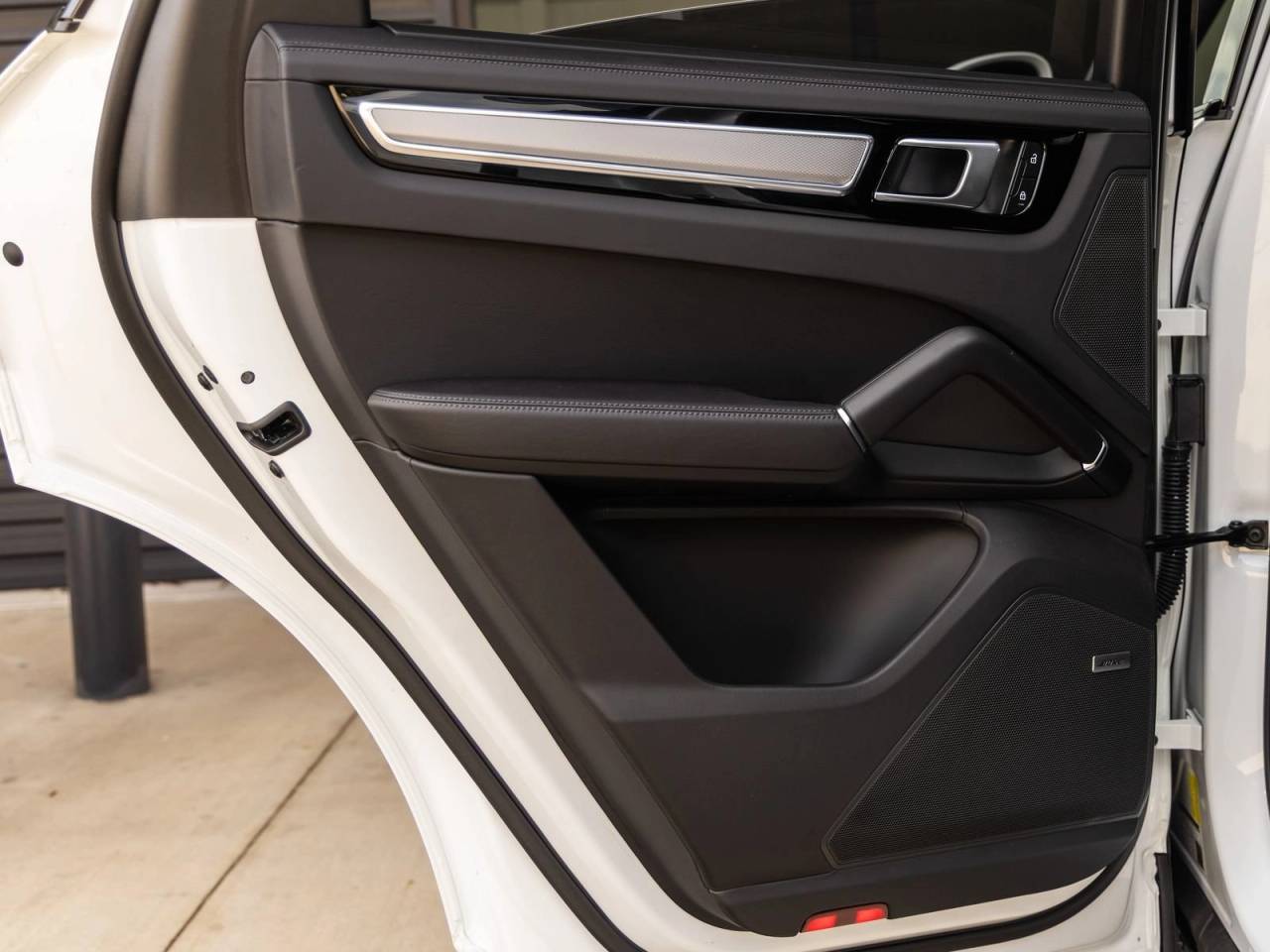 2023 Porsche Cayenne S Coupe Platinum Edition