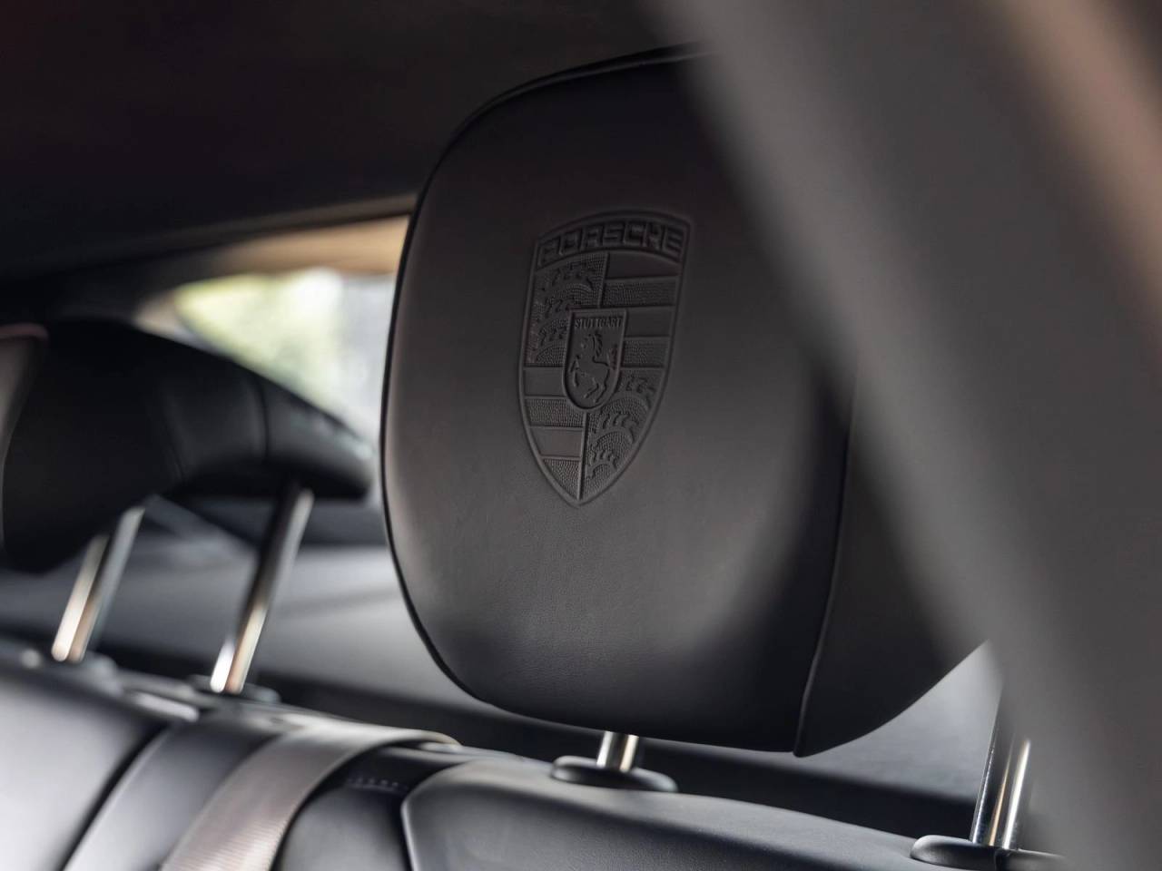 2023 Porsche Cayenne S Coupe Platinum Edition