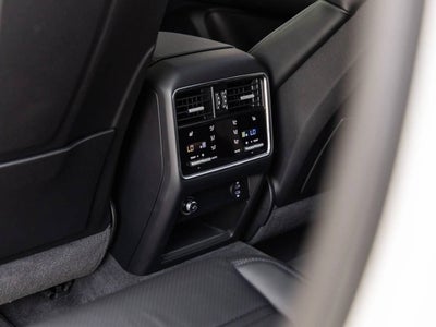 2023 Porsche Cayenne S Coupe Platinum Edition