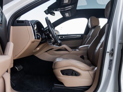 2023 Porsche Cayenne Coupe Cayenne S Coupe Platinum Edition