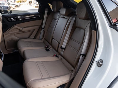 2023 Porsche Cayenne Coupe Cayenne S Coupe Platinum Edition