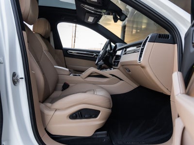 2023 Porsche Cayenne Coupe Cayenne S Coupe Platinum Edition