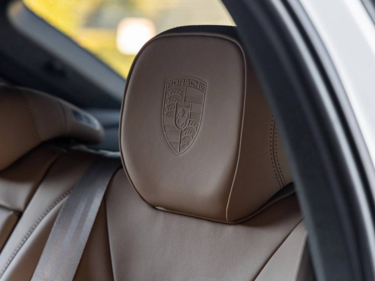 2023 Porsche Cayenne Coupe Cayenne S Coupe Platinum Edition