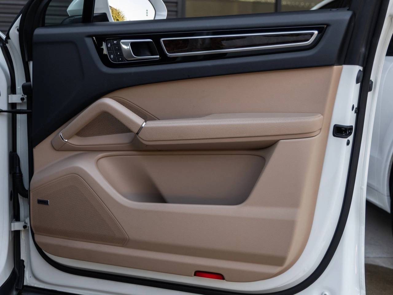 2023 Porsche Cayenne Coupe Cayenne S Coupe Platinum Edition