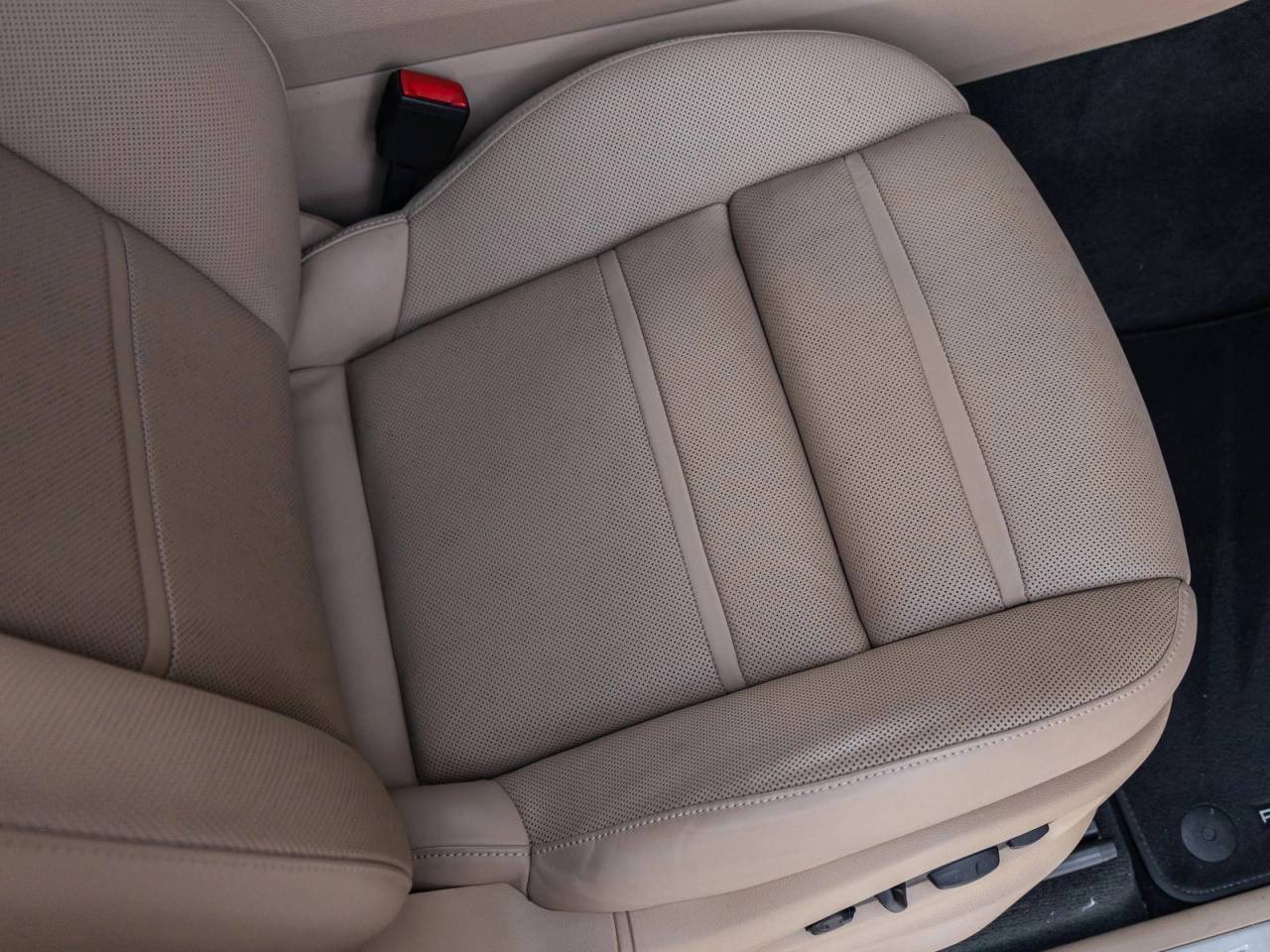 2023 Porsche Cayenne Coupe Cayenne S Coupe Platinum Edition