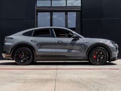 2026 Porsche Cayenne Cayenne Turbo Coupe Electric