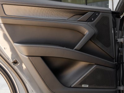2026 Porsche Cayenne Cayenne Turbo Coupe Electric