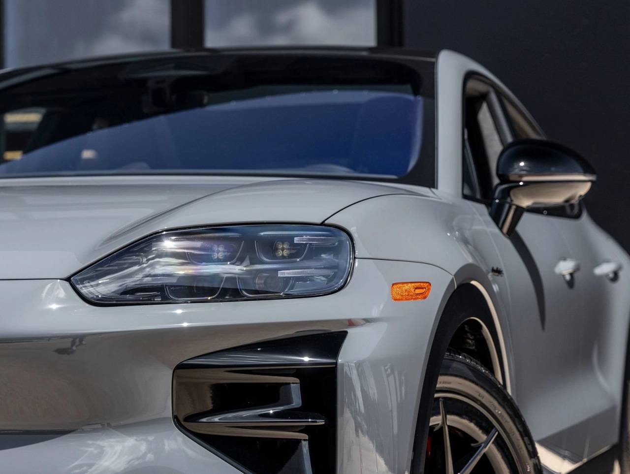 2026 Porsche Cayenne Cayenne Turbo Coupe Electric