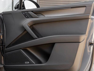2026 Porsche Cayenne Cayenne Turbo Coupe Electric