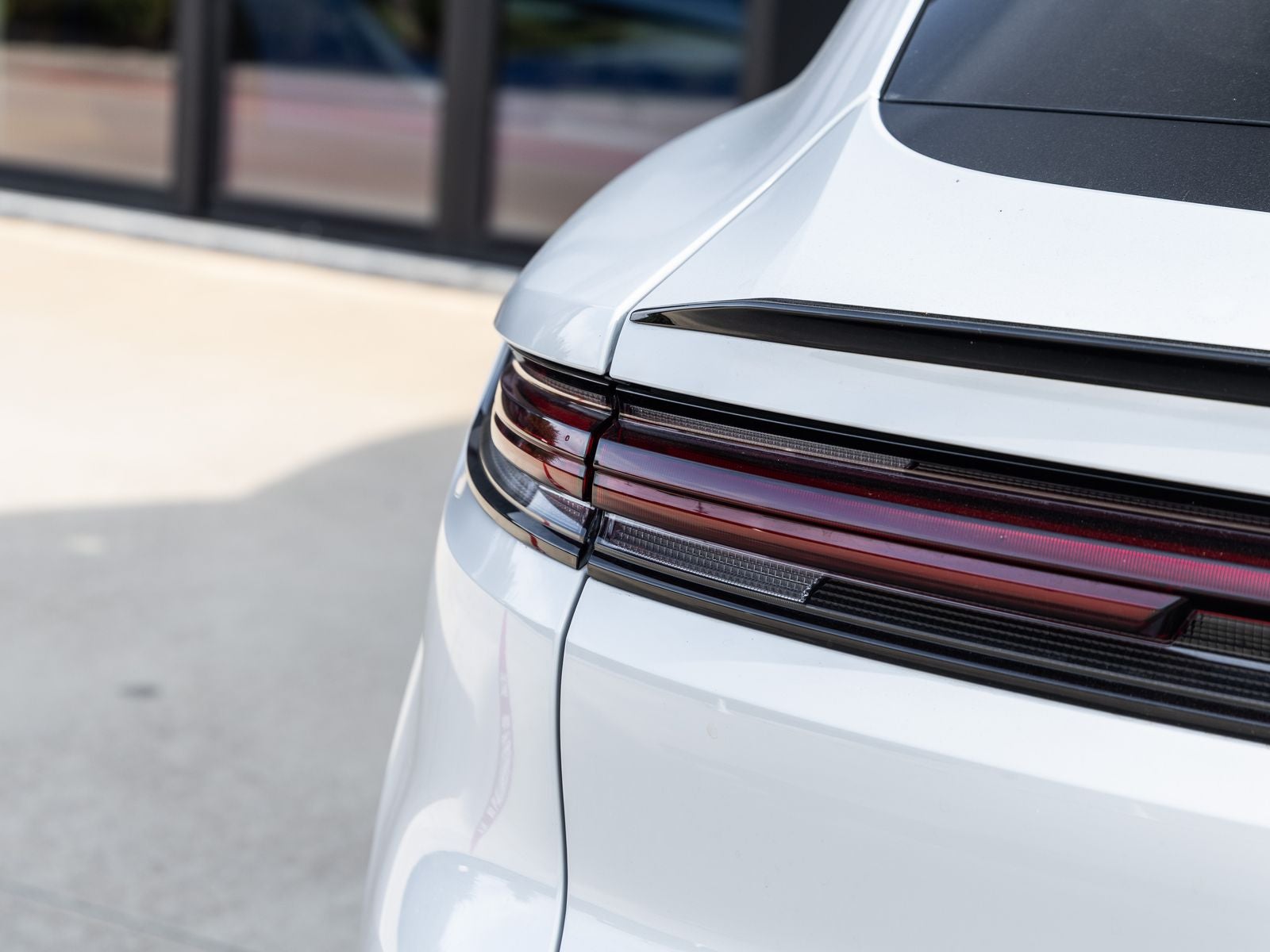 2025 Porsche Cayenne E-Hybrid Coupe