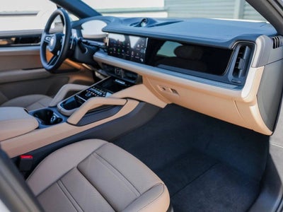 2025 Porsche Cayenne E-Hybrid Coupe