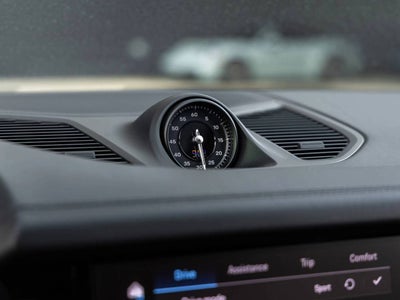2025 Porsche Cayenne E-Hybrid Coupe