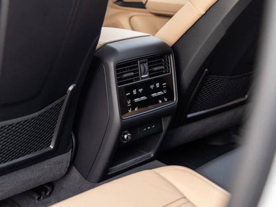 2025 Porsche Cayenne E-Hybrid Coupe