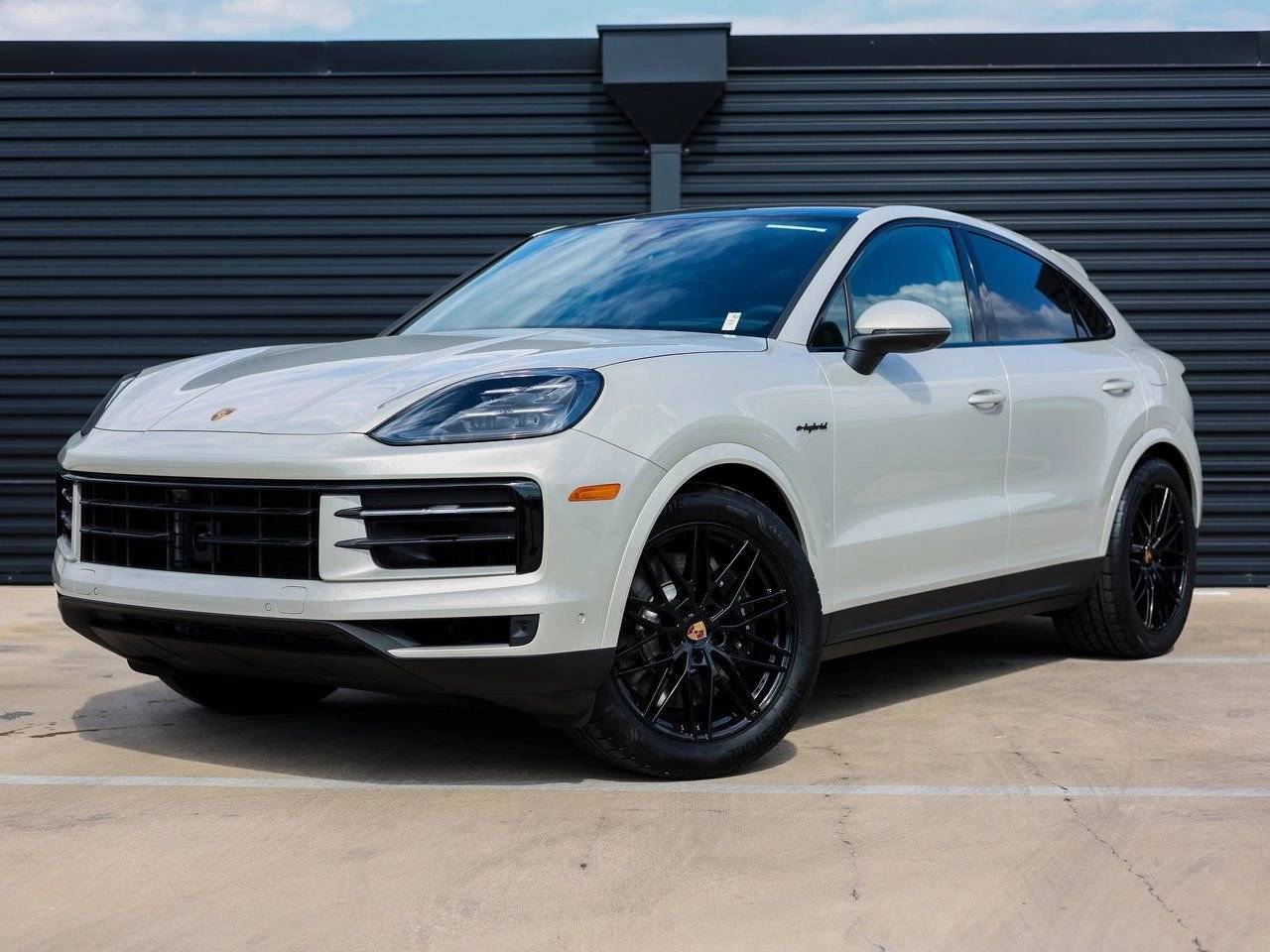2025 Porsche Cayenne E-Hybrid Coupe