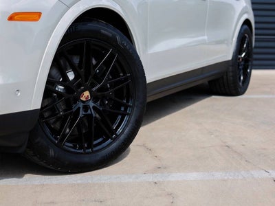 2025 Porsche Cayenne E-Hybrid Coupe