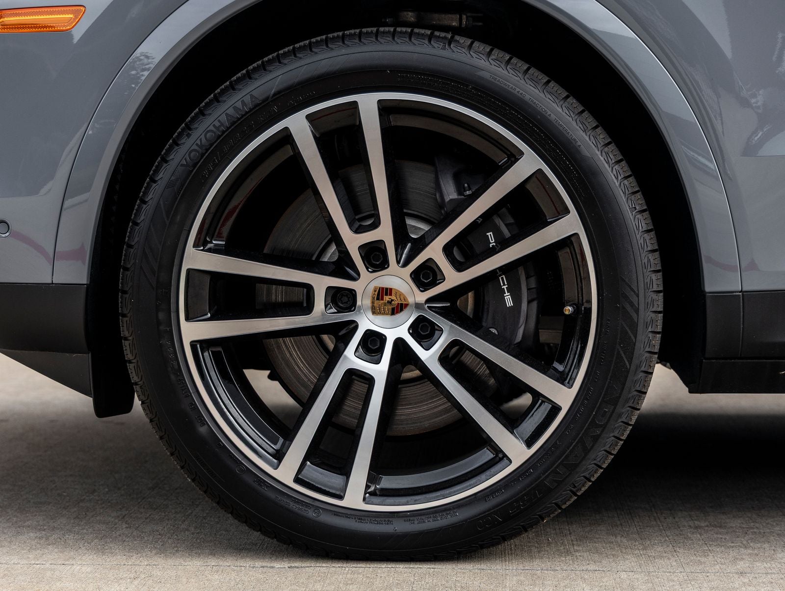 2025 Porsche Cayenne E-Hybrid Coupe