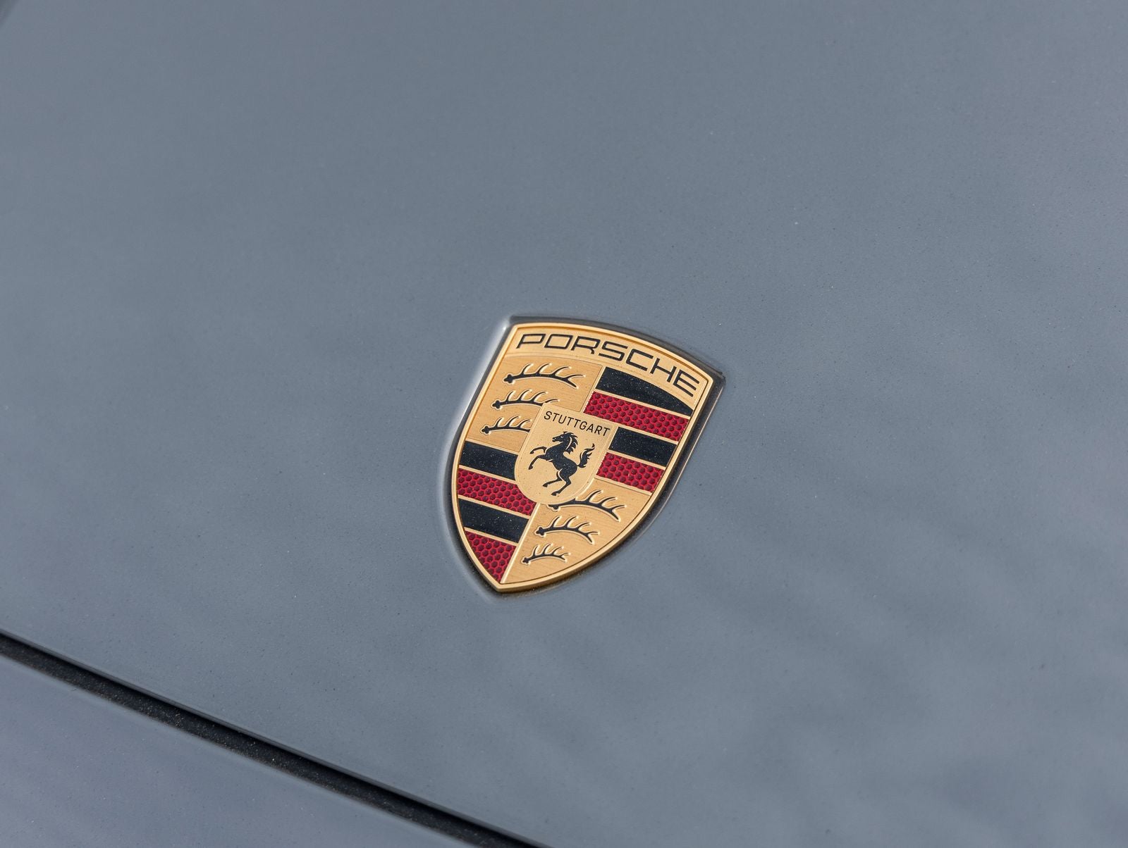 2025 Porsche Cayenne E-Hybrid Coupe