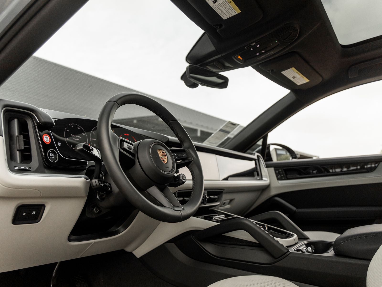 2025 Porsche Cayenne E-Hybrid Coupe